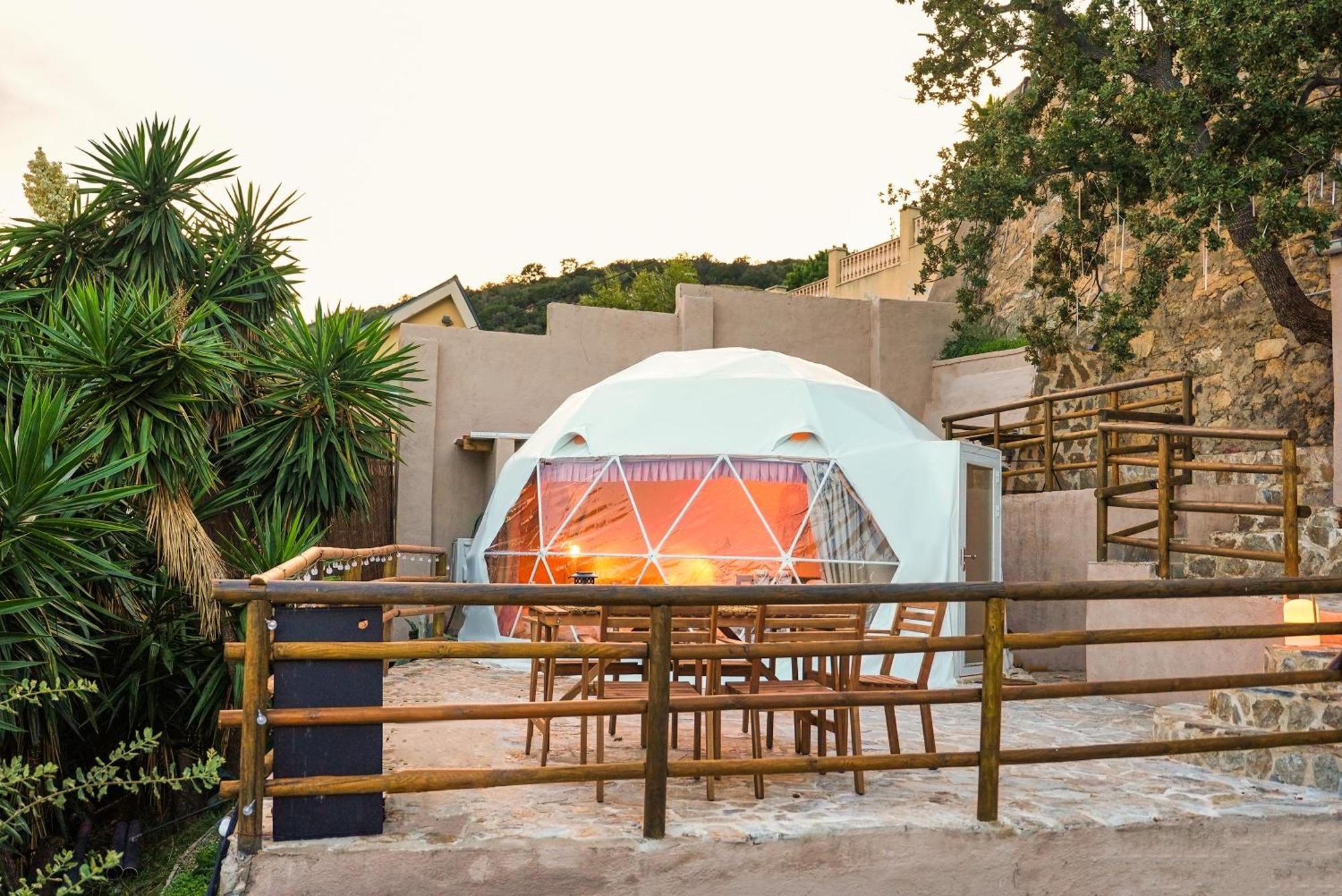 Aaa View Private Terrace Outdoor Heated Hot Tub Family Fun Villa Badalona Bagian luar foto